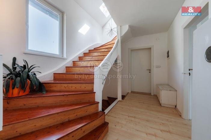 Prodej rodinného domu, Hroznětín, ČSA, 240 m2