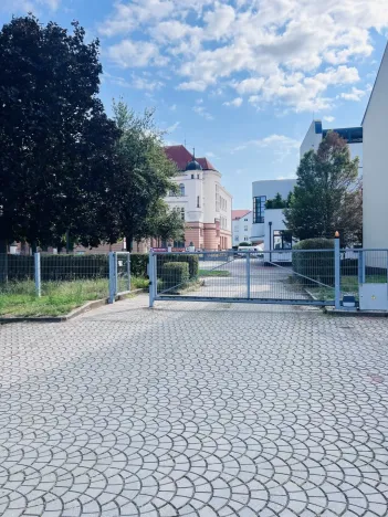 Pronájem obchodního prostoru, Pardubice, Bratranců Veverkových, 77 m2