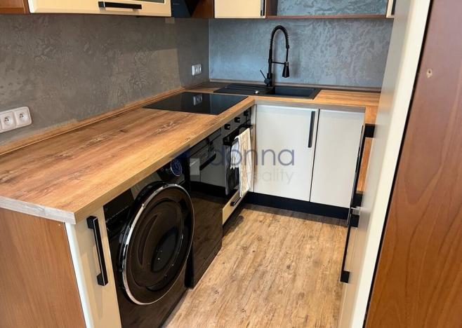 Pronájem bytu 2+kk, Praha, Hněvkovského, 45 m2