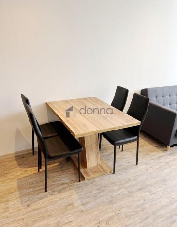 Pronájem bytu 2+kk, Praha, Hněvkovského, 45 m2