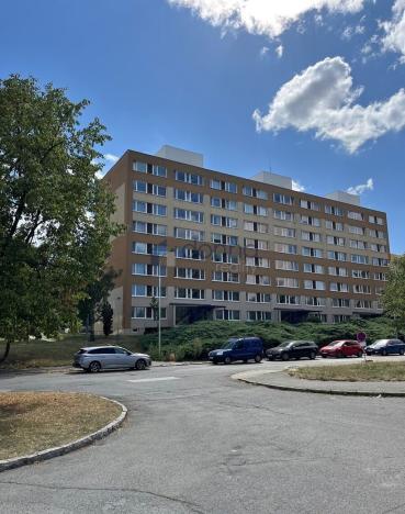 Pronájem bytu 2+kk, Praha, Hněvkovského, 45 m2