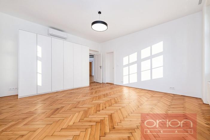 Pronájem bytu 3+1, Praha - Dejvice, Na viničních horách, 140 m2