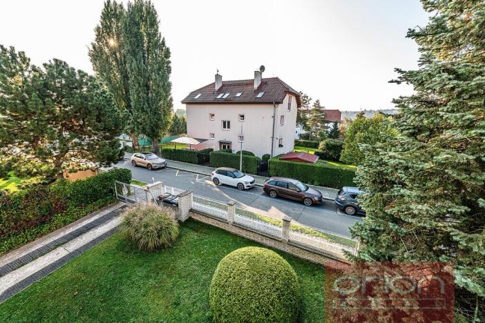 Pronájem bytu 3+1, Praha - Dejvice, Na viničních horách, 140 m2