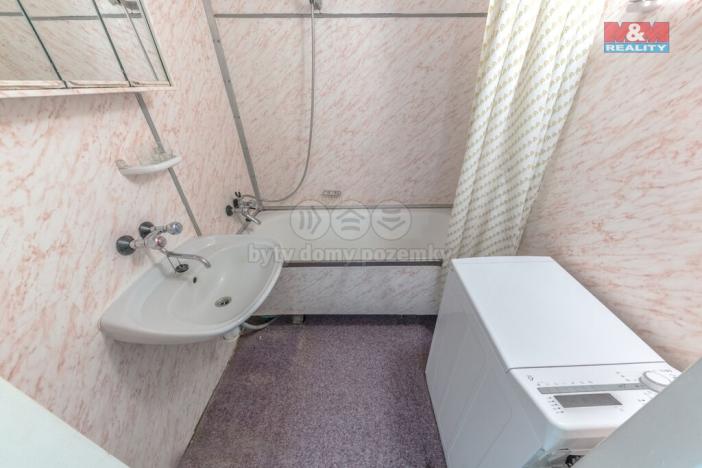 Prodej bytu 3+1, Praha - Troja, Lešenská, 67 m2