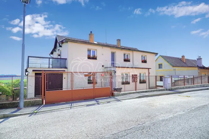 Prodej rodinného domu, Kosoř, Dolejší, 250 m2