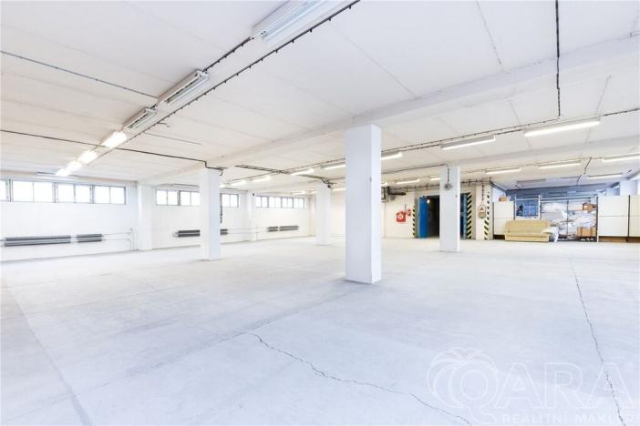 Pronájem skladu, Planá nad Lužnicí, Chýnovská, 1324 m2