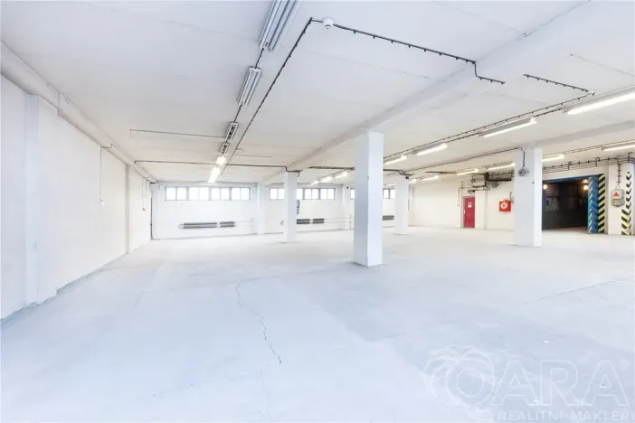 Pronájem skladu, Planá nad Lužnicí, Chýnovská, 1324 m2