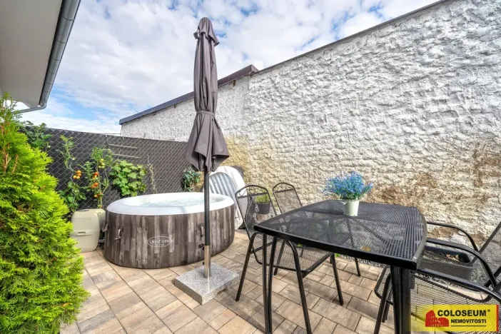 Prodej rodinného domu, Hrušovany nad Jevišovkou, 95 m2