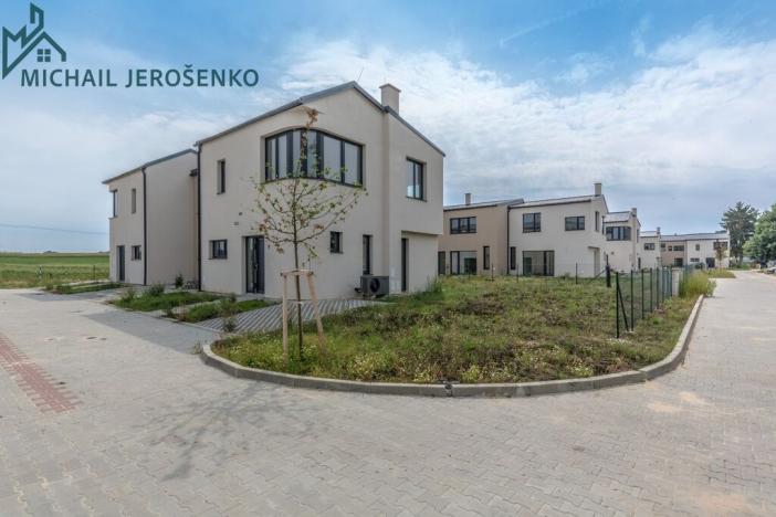 Prodej rodinného domu, Horoušany, 102 m2