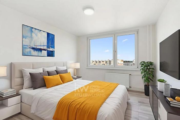 Prodej bytu 3+1, Praha - Troja, Hnězdenská, 74 m2