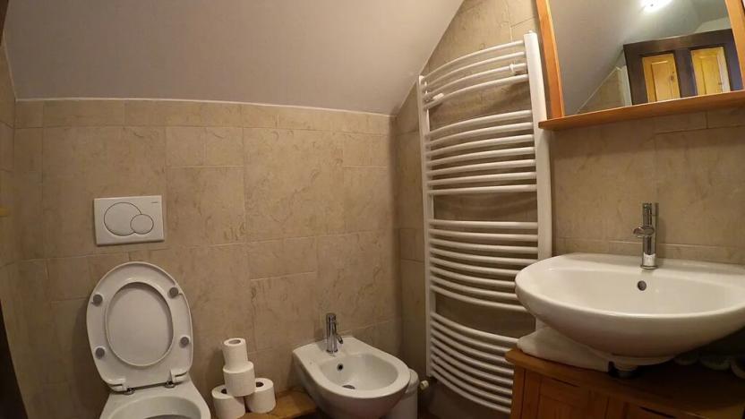 Prodej rodinného domu, Pecka, 300 m2