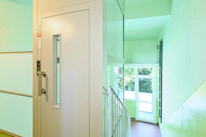 Pronájem bytu 1+1, Litvínov, Tylova, 35 m2