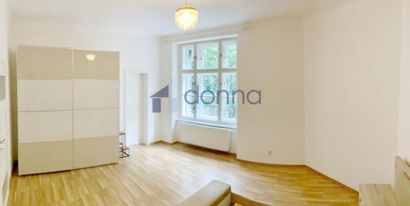 Pronájem bytu 2+1, Praha, Ševčíkova, 74 m2