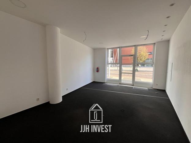 Pronájem obchodního prostoru, Liberec - Liberec III-Jeřáb, Jánská, 40 m2
