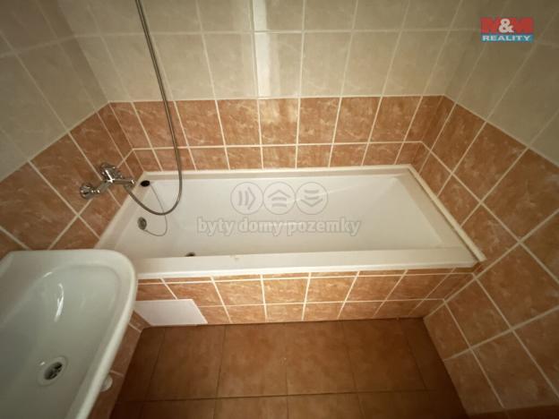 Pronájem bytu 2+1, Jirkov, Karla Čapka, 49 m2