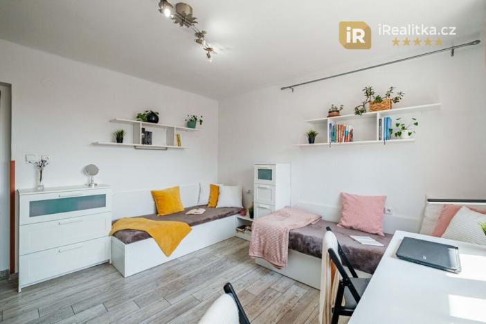 Prodej rodinného domu, Lučice, 225 m2