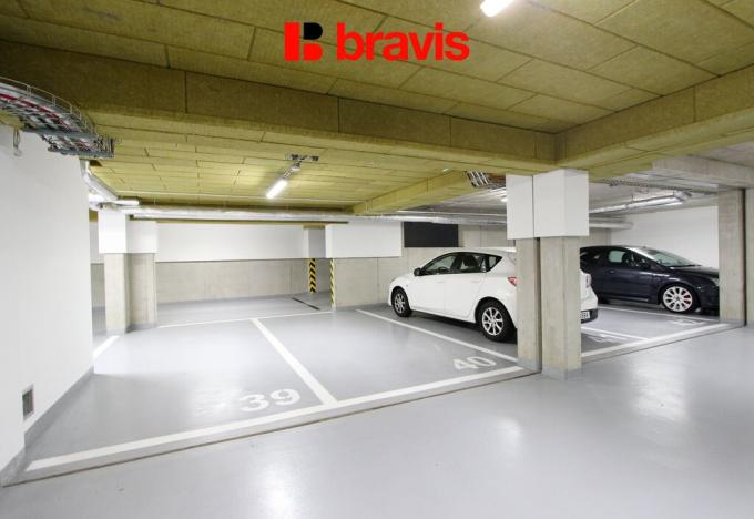 Pronájem garáže, Brno - Židenice, Táborská, 13 m2