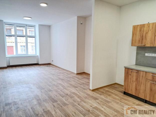 Pronájem bytu 2+kk, Prostějov, Poděbradovo nám., 72 m2