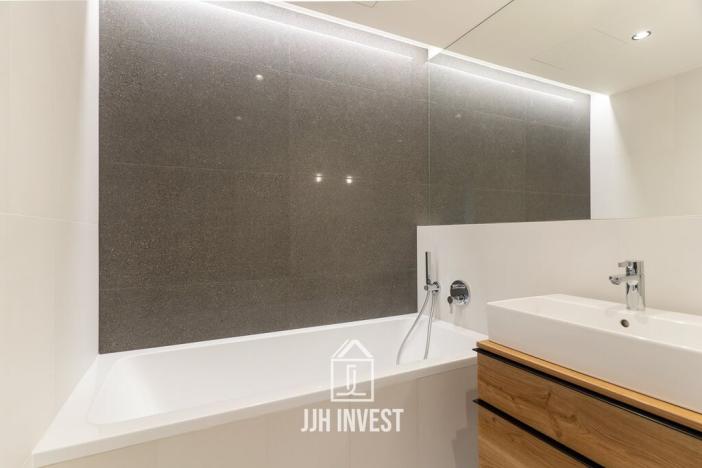 Prodej bytu 3+kk, Praha - Smíchov, Grafická, 87 m2