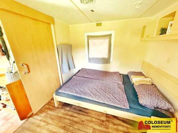 Prodej zahrady, Znojmo - Oblekovice, 600 m2