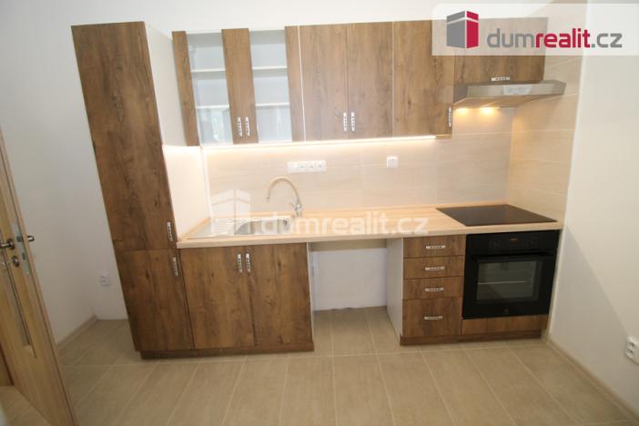 Pronájem bytu 3+1, Mariánské Lázně - Úšovice, Ke Kostelu, 75 m2