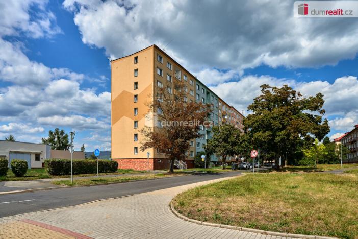 Prodej bytu 3+1, Ostrov, Kollárova, 61 m2