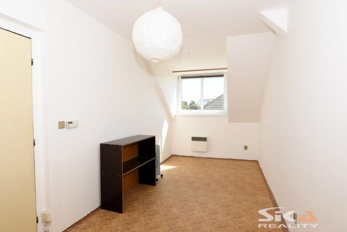 Prodej bytu 2+kk, Louny, Josefa Schovánka, 35 m2