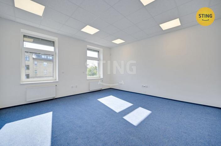 Pronájem kanceláře, Olomouc, Dr. Milady Horákové, 177 m2