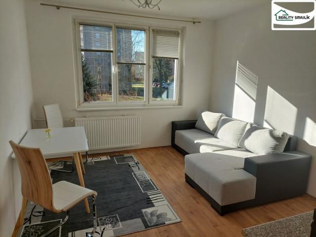 Prodej bytu 1+1, Cheb, Lomená, 35 m2