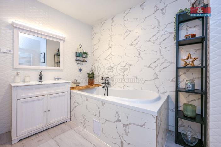 Prodej rodinného domu, Výšovice, 200 m2