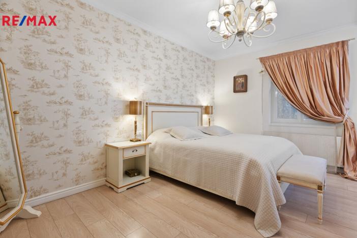 Prodej rodinného domu, Karlovy Vary, Tyršova, 321 m2