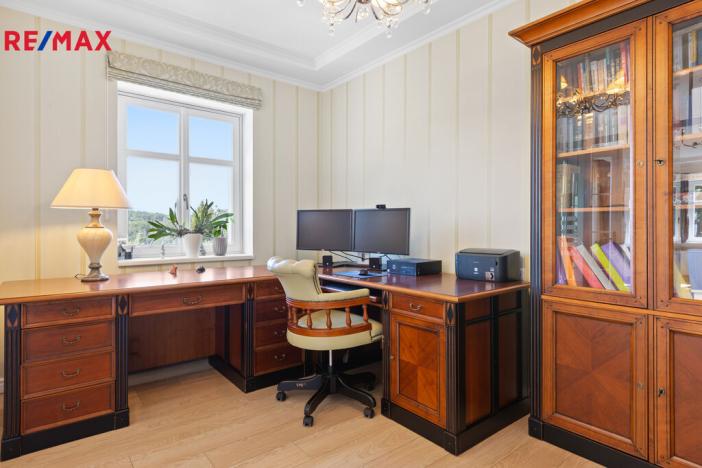 Prodej rodinného domu, Karlovy Vary, Tyršova, 321 m2