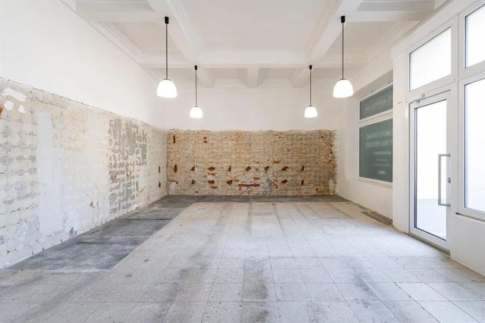 Prodej obchodního prostoru, Brno, Fryčajova, 127 m2