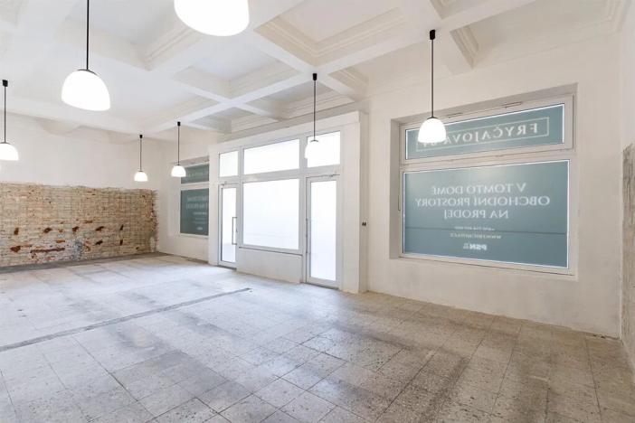 Prodej obchodního prostoru, Brno, Fryčajova, 127 m2