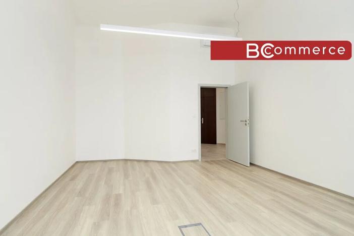 Pronájem kanceláře, Brno, Jánská, 167 m2