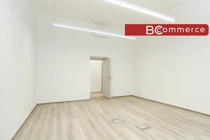 Pronájem kanceláře, Brno, Jánská, 167 m2