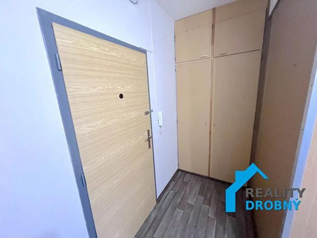 Pronájem bytu 1+1, Ústí nad Labem, Šrámkova, 34 m2