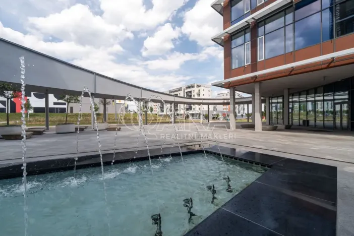 Pronájem bytu 1+kk, Plzeň - Jižní Předměstí, Technická, 27 m2