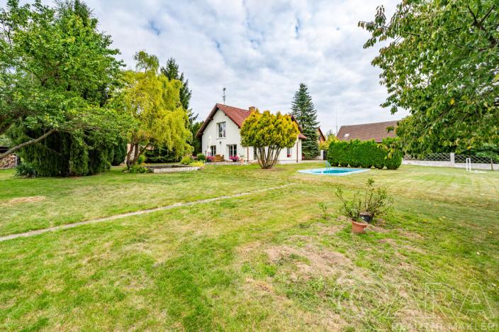 Prodej rodinného domu, Divišov - Radonice, 154 m2