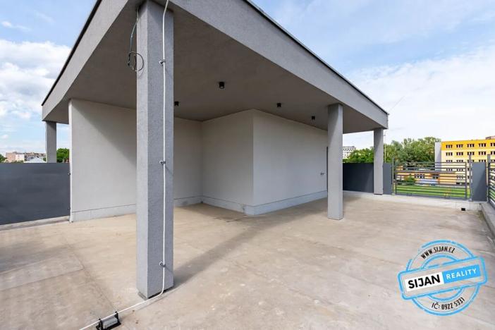 Prodej bytu 3+kk, Ostrava, U Lesa, 73 m2