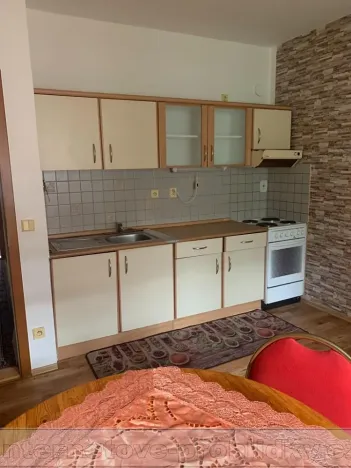 Pronájem bytu 2+kk, Praha - Libeň, Na žertvách, 49 m2