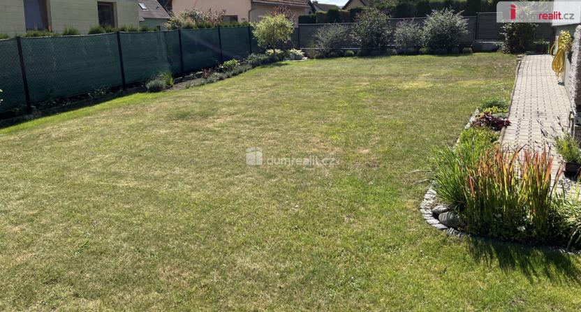 Prodej rodinného domu, Branky, 848 m2