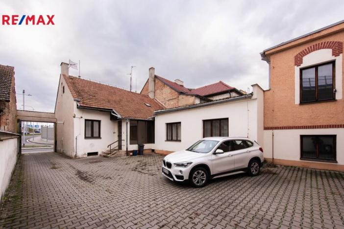 Prodej skladu, Brno - Maloměřice, Karlova, 1000 m2