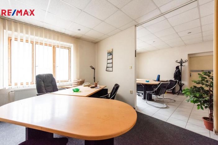 Prodej skladu, Brno - Maloměřice, Karlova, 1000 m2