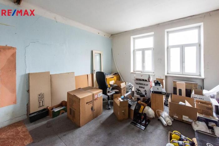 Prodej skladu, Brno - Maloměřice, Karlova, 1000 m2