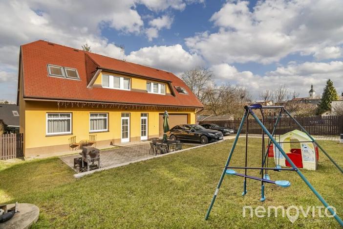 Prodej vícegeneračního domu, Říčany, Hálkova, 200 m2