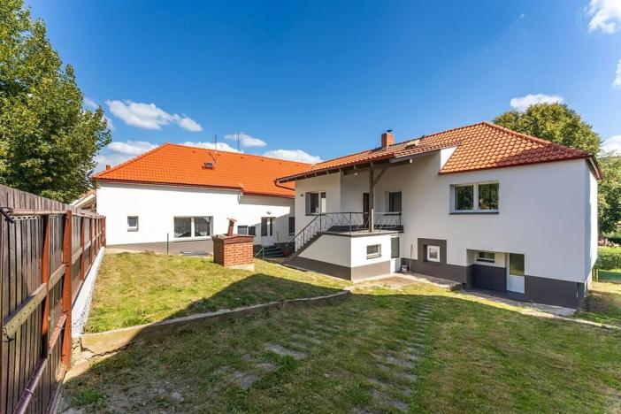 Prodej vícegeneračního domu, Kamýk nad Vltavou, 320 m2