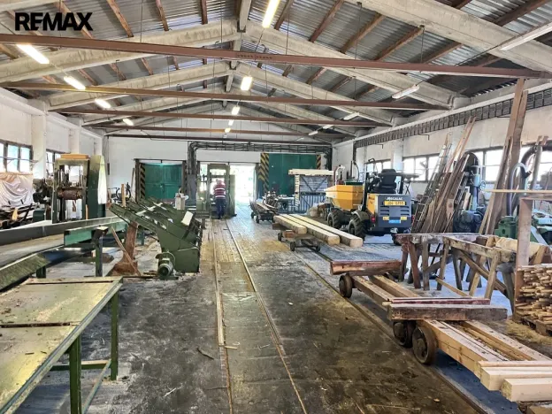 Pronájem výrobních prostor, Olešná, 1100 m2