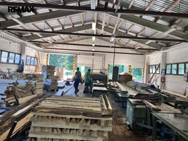 Pronájem výrobních prostor, Olešná, 1100 m2