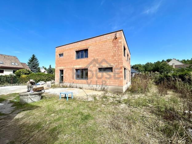 Prodej bytu 3+kk, Praha - Újezd nad Lesy, Lišická, 73 m2